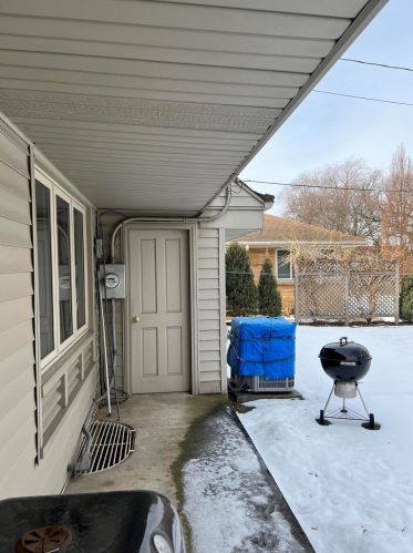 7404 Portland Ave, Milwaukee WI 53213-3166 exterior