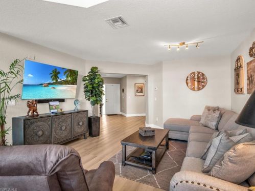 179 Eveningstar Cay, Naples FL 34114-9612 exterior