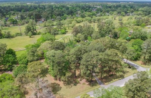 1211 Frst Cv Dr, Humble TX 77339-7504 exterior