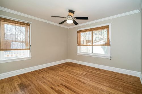 1137 Moorlands Dr, Saint Louis MO 63117-2151 exterior