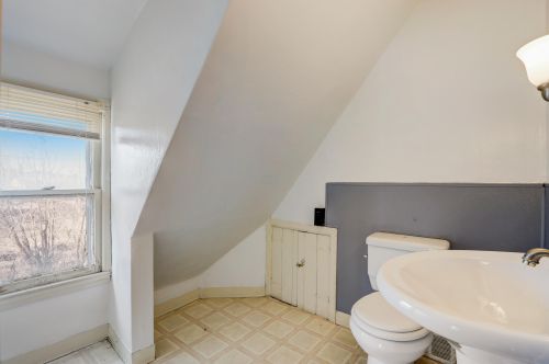 5545 57, Milwaukee WI 53218-3230 exterior