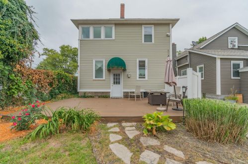 199 Houston Ave, Meskegon MI 49441-1908 exterior