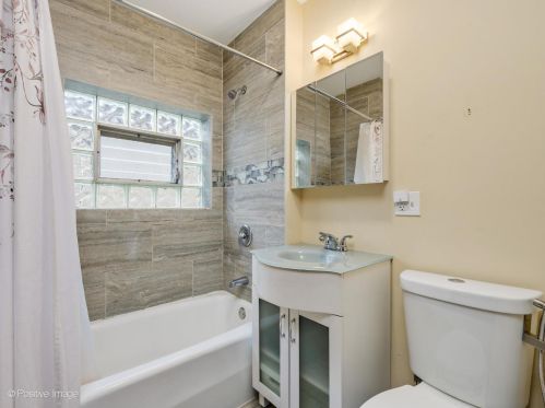 5055 Fletcher St, Chicago IL  60641-5037 exterior