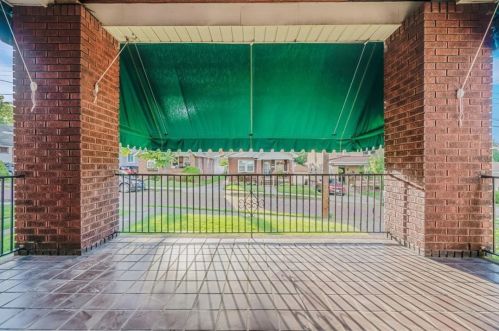 1835 Wittmer St, Pittsburgh PA 15212-1631 exterior