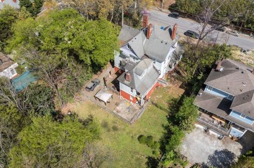 146 Hurt St, Atlanta GA 30307-2537 exterior