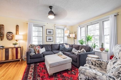 80 Roseland Ter, Springfield MA  01106-1128 exterior