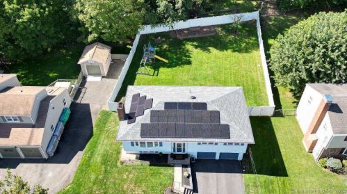 75 Boylston St, Meriden CT 06450-4737 exterior