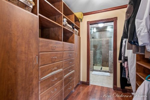 1404 Wolf Lake Rd, Meskegon MI 49442-1948 exterior