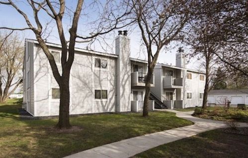 1697 Fulham St, Saint Paul MN  55113-5248 exterior