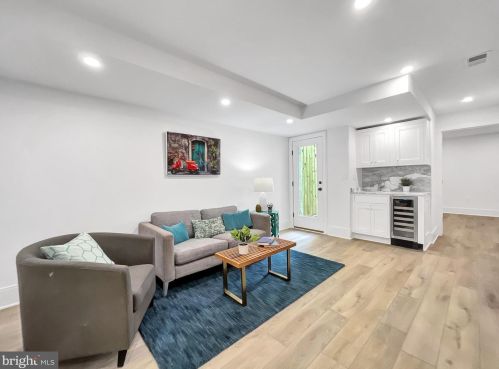 3125 11th St, Washington DC  20010-2401 exterior