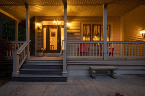 4124 Dunes Pkwy, Meskegon, MI 49441-7200