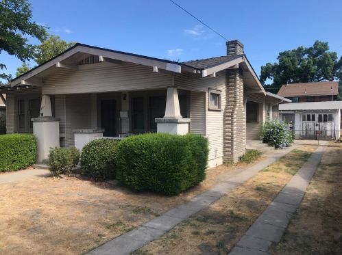 527 Columbia St, Turlock, CA 95380-5251