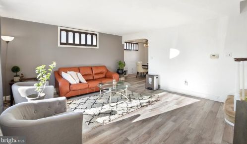 421 Manor Dr, Media PA 19063-5933 exterior