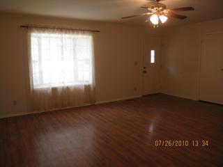 3107 Daniel St, Champaign IL  61821-3454 exterior