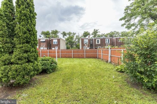 161 27 St, Camden NJ 08105-3927 exterior