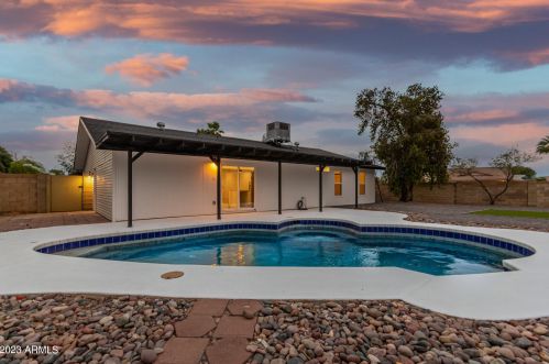 11458 Bannock St, Phoenix AZ  85044-1831 exterior