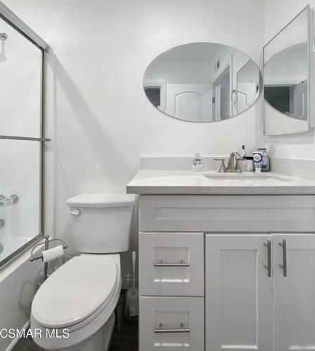 5239 Perkins Rd, Oxnard CA 93033-8358 exterior