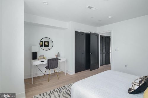 2620 Hagert St, Philadelphia PA 19125-1617 exterior