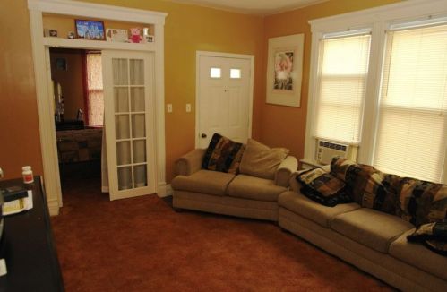 429 Ctr St, Waukegan IL 60085-3829 exterior