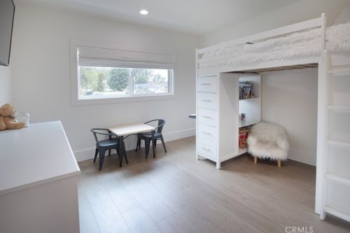 13321 Bubbling Well Rd, Tustin CA  92780-3915 exterior