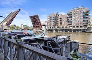 102 Water St, Milwaukee WI  53202-6054 exterior