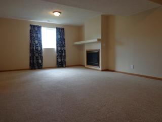 2920 155th Ave, Omaha NE  68116-6142 exterior