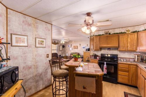 1609 Betty Elyse Ln, Phoenix AZ 85032-4297 exterior