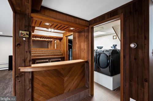 79 Orchard Ave, Runnemede NJ 08078-1356 exterior