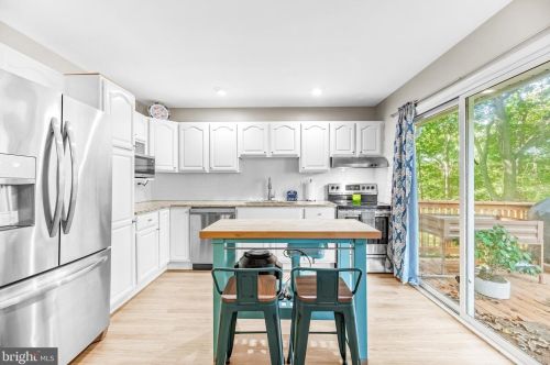 5732 Stephen Reid Rd, Huntingtown MD 20639-9769 exterior