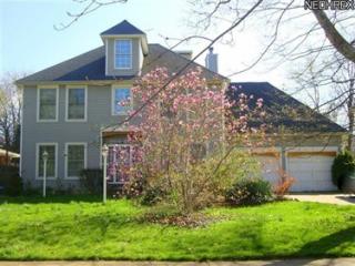 11319 Lk Ave, Cleveland OH  44102-6105 exterior