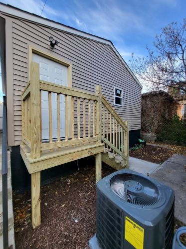 2837 Farrell St, Chicago IL 60608-5707 exterior