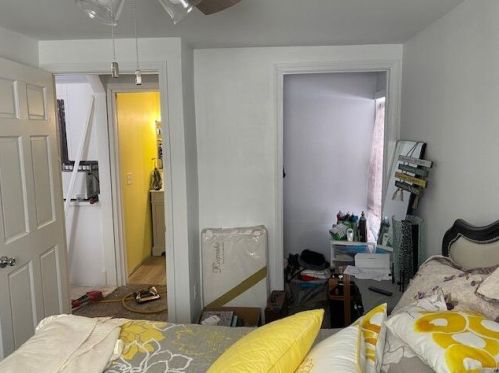 1233 96, Milwaukee WI 53214-2614 exterior