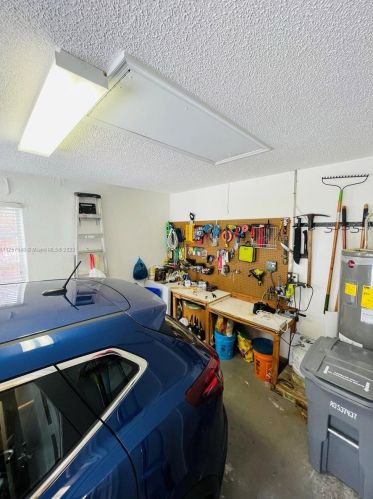 6155 Bay Is Dr, Boynton Beach FL exterior