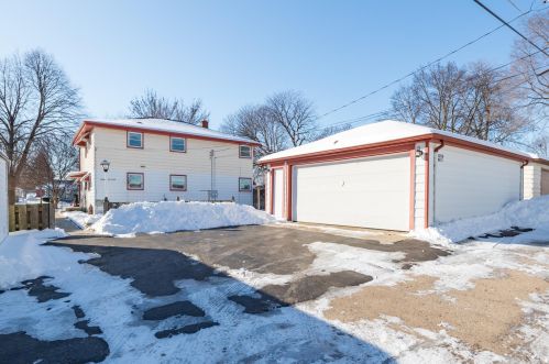 8236 Grantosa Dr, Milwaukee WI 53218-3628 exterior