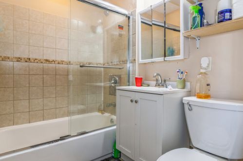 2103 Long Ave, Chicago IL  60639-2913 exterior