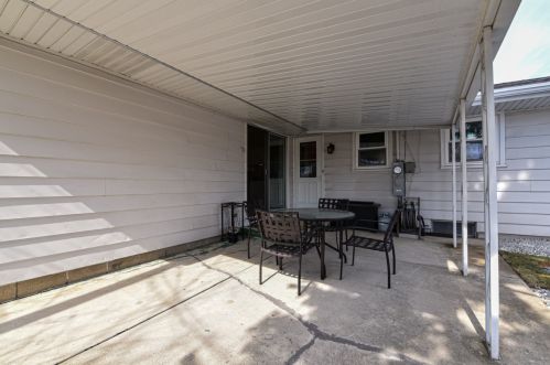 4460 15 St, Milwaukee WI 53221-2320 exterior