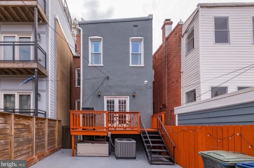 42 Quincy Pl, Washington DC 20001-1107 exterior