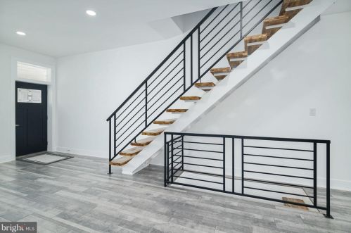 2238 17th St, Philadelphia PA  19132-4403 exterior