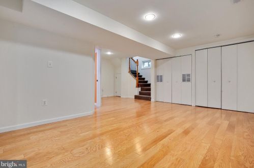 1611 Noyes Dr, Silver Spring MD 20910-2224 exterior