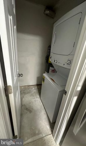 1637 Carriage House Ter, Silver Spring MD  20904-2204 exterior