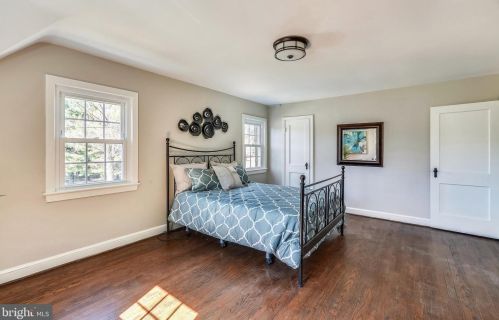 9609 Hastings Dr, Silver Spring MD 20901-3198 exterior