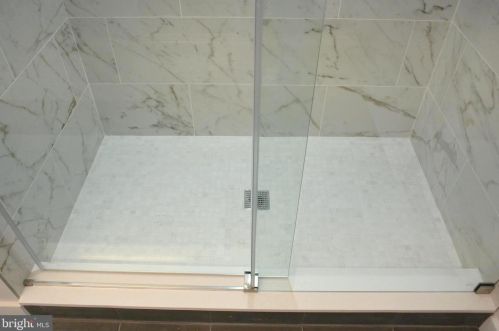 628 19 St, Philadelphia PA 19121-4120 exterior