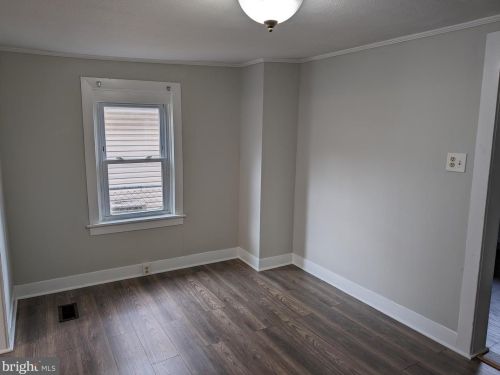 417 Lincoln Ave, Pottstown PA 19464-4703 exterior