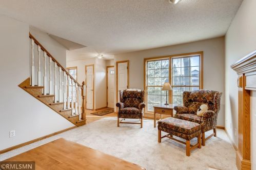 5479 Jenni Ln, Saint Paul MN 55110-5776 exterior