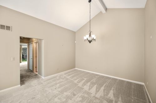 52064 Southview Rdg, Macomb Township MI 48042-1120 exterior