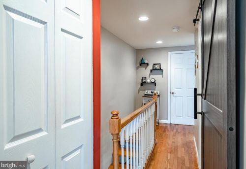 1513 Iseminger St, Philadelphia PA  19147-6215 exterior