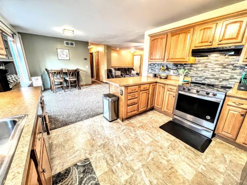 18109 Meadow Ln, Big Rapids, MI 49307-9732
