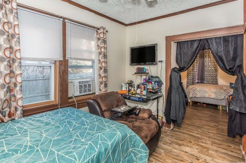 45 4 St, Huntington Station NY 11746-1441 exterior