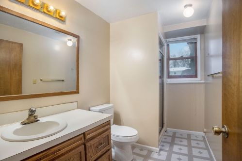 4583 Sutton Pl, Wyoming MI 49418 exterior