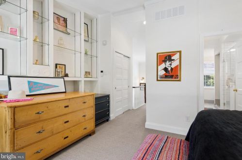 1714 Addison St, Philadelphia PA 19143-1203 exterior